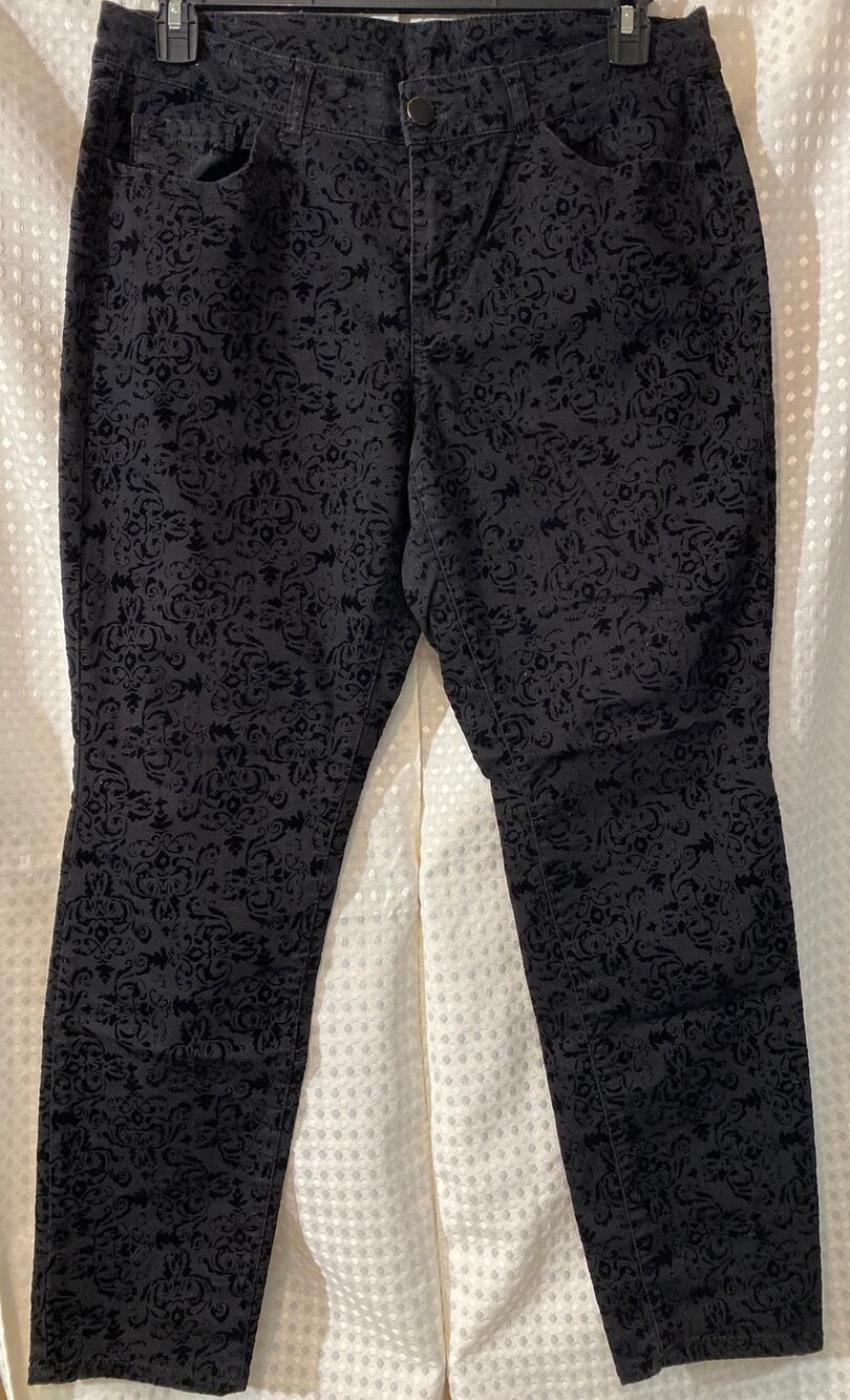 JW Style Black Flocked Skinny Jeans Size 14 (Flawed)